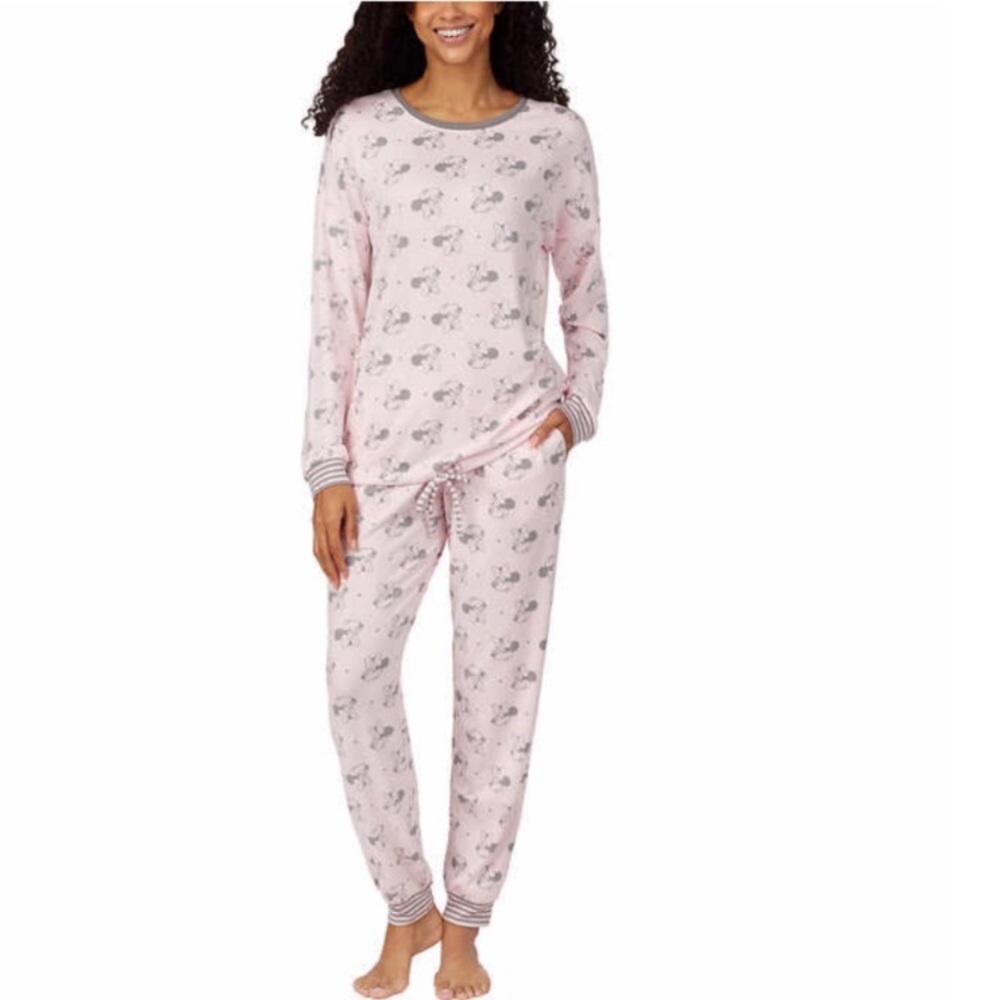 NEW- Women’s Disney Minnie Cozy 2 PC Pajama Set